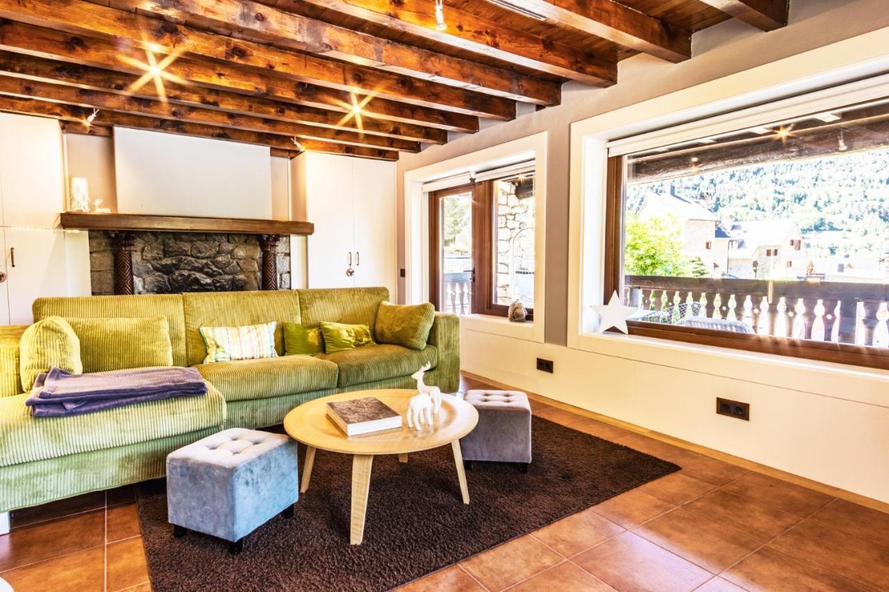 Mauberme Mountain Boutique Hotel Salardú Exteriör bild