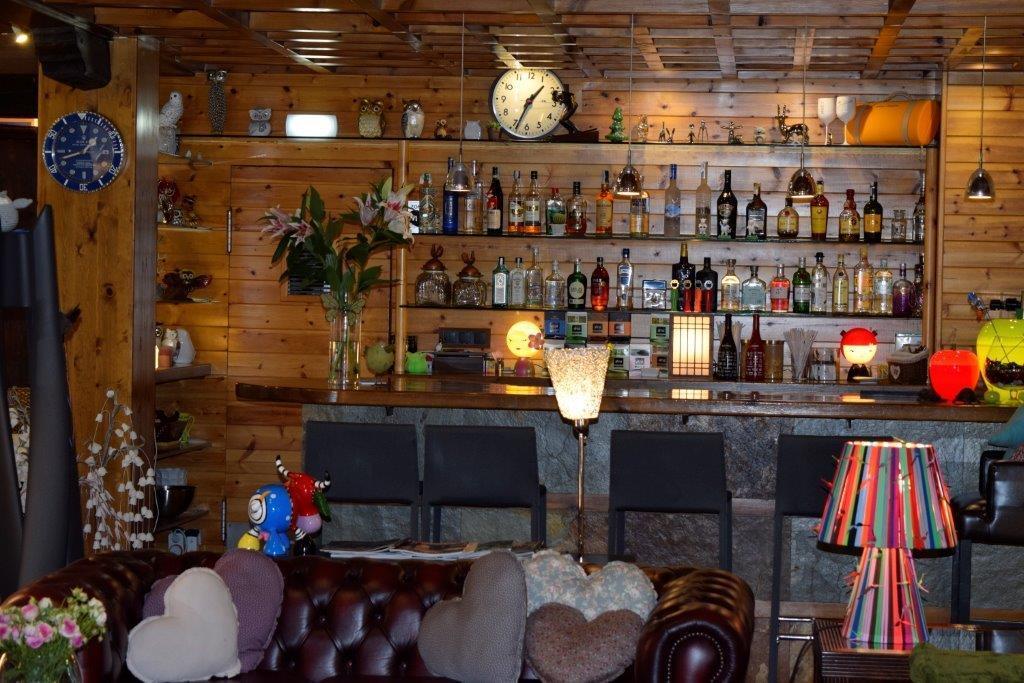 Mauberme Mountain Boutique Hotel Salardú Exteriör bild