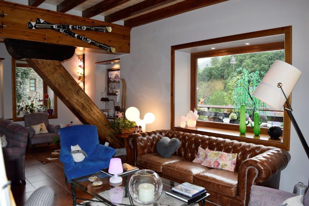 Mauberme Mountain Boutique Hotel Salardú Exteriör bild